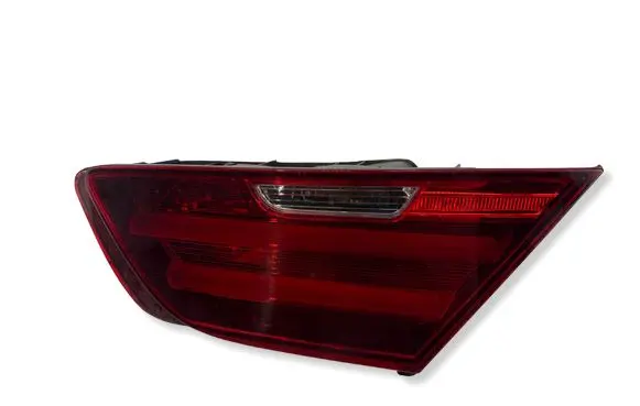 BMW 6 F12 F13 Tailgate rear/tail lights 7210580