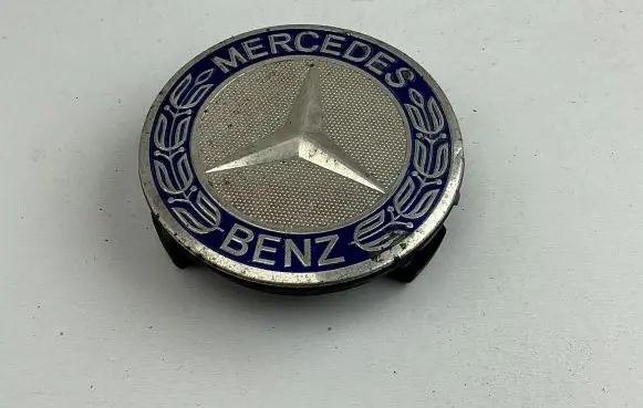 Mercedes-Benz A W176 Original wheel cap A1714000025 ZGS003