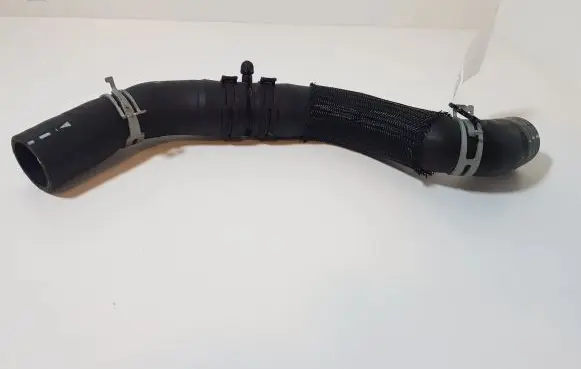 Nissan Qashqai J12 Engine coolant pipe/hose 215016UB5A