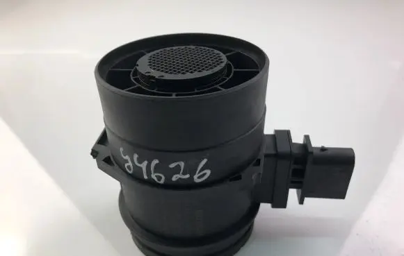 BMW 7 E65 E66 Mass air flow meter 7788743