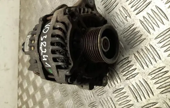 Nissan Note (E12) Generator/alternator 231003VA1A