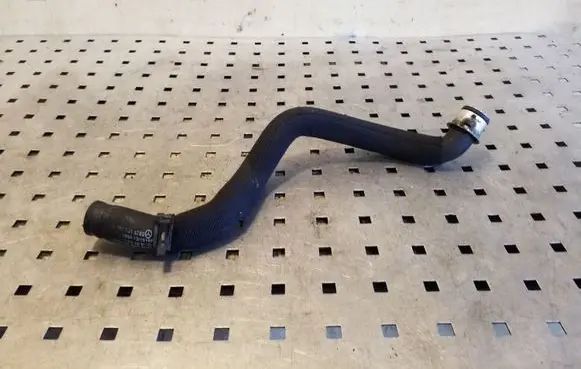 Mercedes-Benz E W212 Engine coolant pipe/hose A2125015782