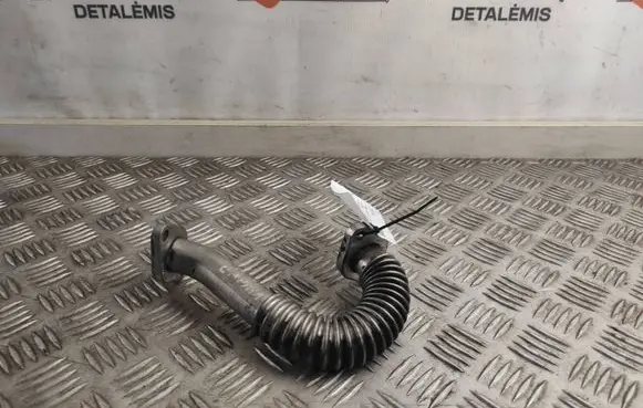 Opel Vivaro EGR valve line/pipe/hose 8200625222