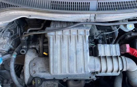 Suzuki Swift I Engine 