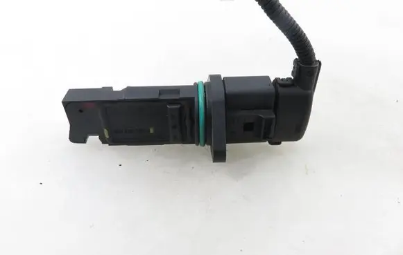 Audi A3 S3 8P Mass air flow meter F00C2G2055