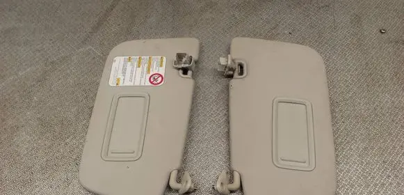 Subaru Impreza II Sun visor 