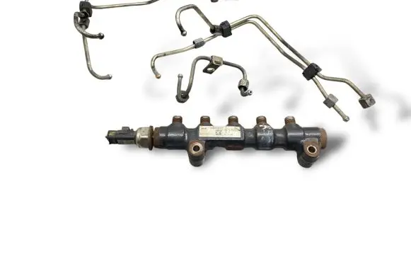 Citroen C4 I Picasso Fuel main line pipe 9654592680 081500400 K5071