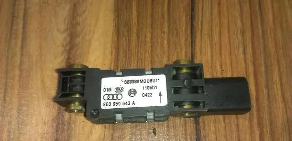 Audi A4 S4 B6 8E 8H Airbag deployment crash/impact sensor 8E0959643A