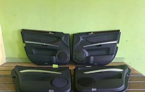 Mercedes-Benz GL X164 Interior set 