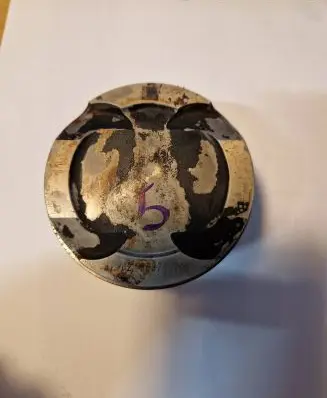 BMW 3 F30 F35 F31 Piston 8637807