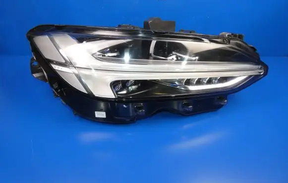 Volvo S90, V90 Headlight/headlamp 31386173 89909576 2263TGD
