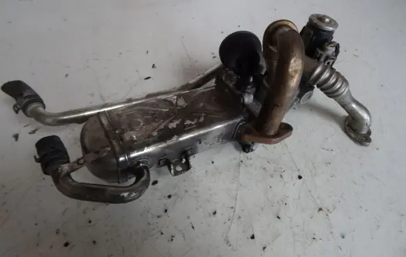 Skoda Fabia Mk2 (5J) EGR valve cooler 03L131512DP