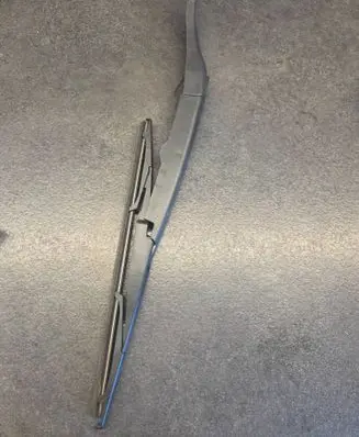 KIA Sportage Rear wiper blade 00191009007 43006-004-g100