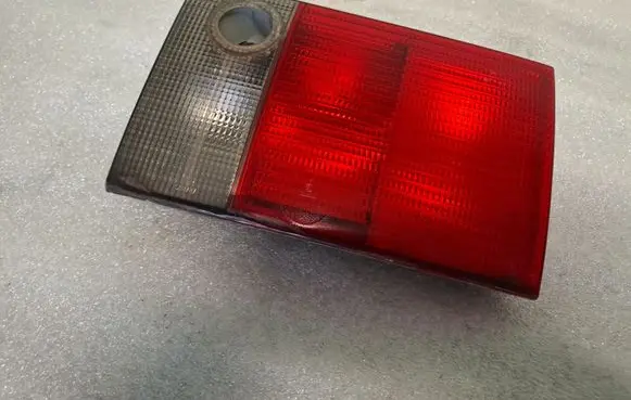 Audi 100 S4 C4 Tailgate rear/tail lights 4A0945094