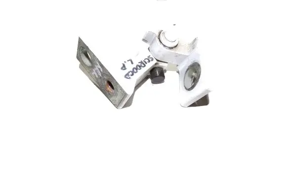 Volkswagen Scirocco Front door lower hinge 7N0831402