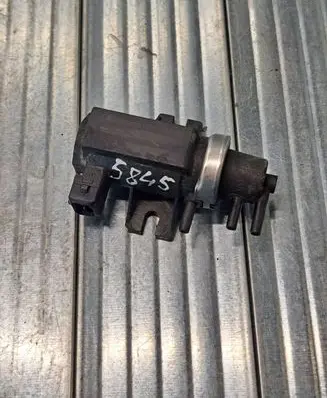 Nissan X-Trail T30 Turbo solenoid valve 14956AW401 70026501