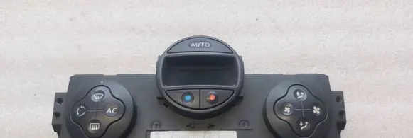 Renault Megane II Climate control unit 8200141294