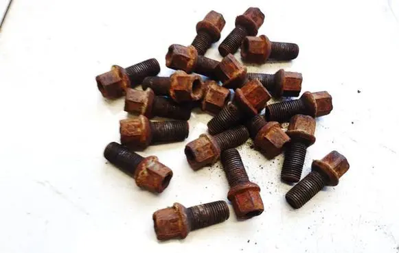 Audi A6 S6 C5 4B Nuts/bolts 