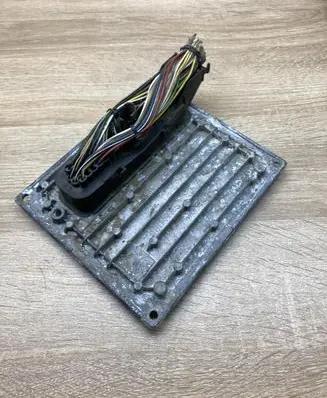 Ford Fusion Engine control unit/module ECU 6S6112A650GD 4DLD