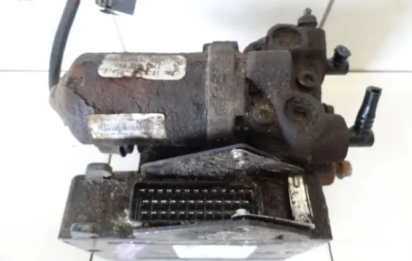 Renault Laguna I ABS Pump 7700846641