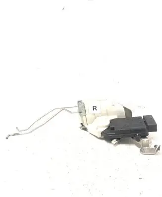 Suzuki Ignis Front door lock