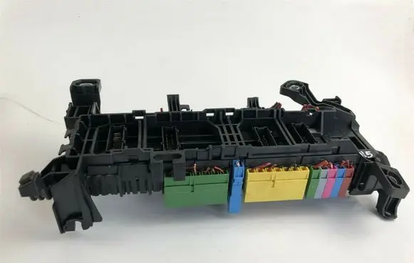Mercedes-Benz CLA C117 X117 W117 Fuse box set A2465400240 H3915