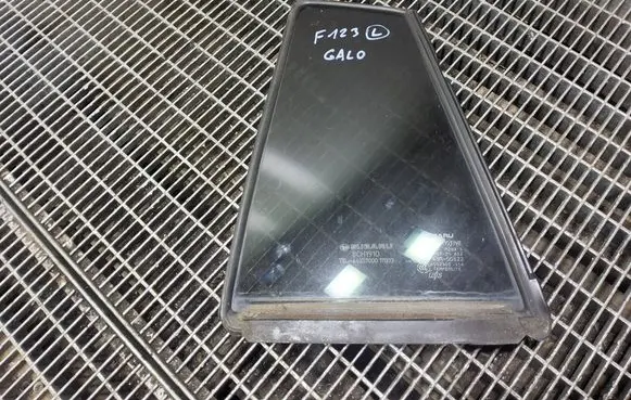 Subaru XV Rear vent window glass BGH1910