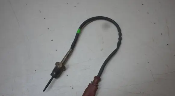 Audi A4 S4 B8 8K Exhaust gas temperature sensor 03L906088DR