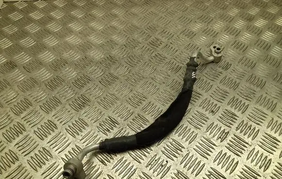 Porsche Macan (95B) Air conditioning (A/C) pipe/hose 95B816720D