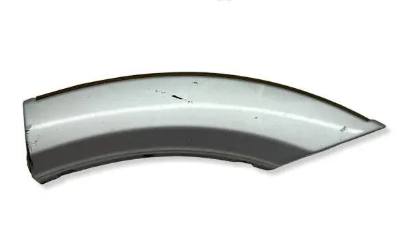 Mitsubishi Pajero Rear arch trim MR478749