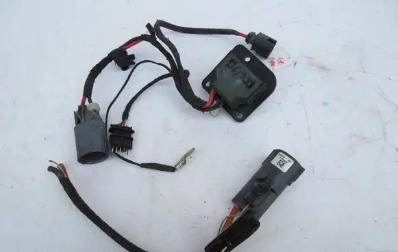 Volvo V90 Cross Country Air suspension control unit module (rear) 31441867