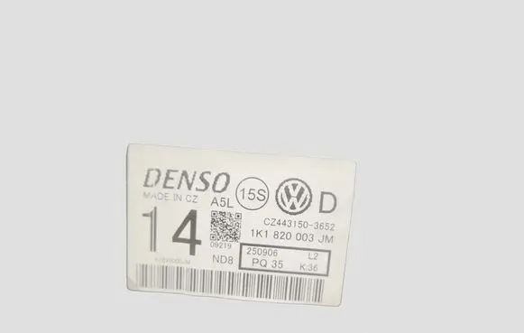 Volkswagen Golf V Interior heater climate box assembly 1K1820003JM