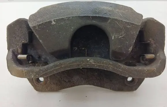 Toyota RAV 4 (XA30) Front brake caliper