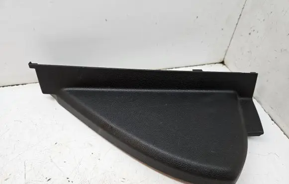 Dashboard side end trim