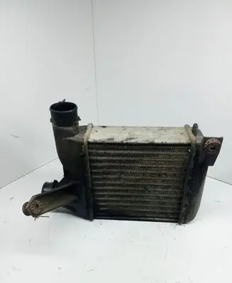 BMW 5 E39 Intercooler radiator 2246031