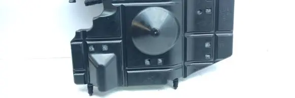 Dashboard lower bottom trim panel