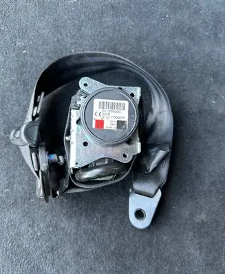 Land Rover Range Rover Sport L494 Rear seatbelt 621635300 CPLA611B09