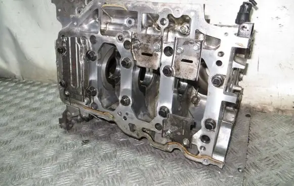 Honda CR-V Engine block N22B4