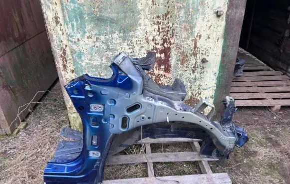 Nissan Leaf II (ZE1) Front quarter panel G51105SAMA