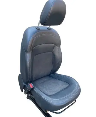 Opel Antara Front driver seat 