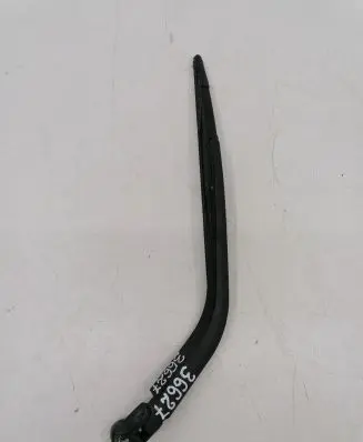 Nissan Note (E11) Rear wiper blade arm