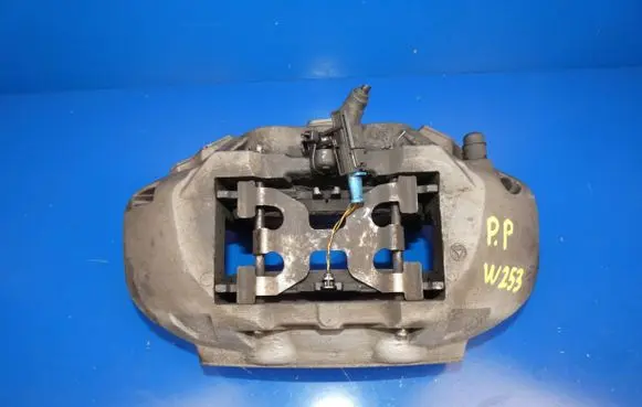 Mercedes-Benz GLC X253 C253 Front brake caliper 