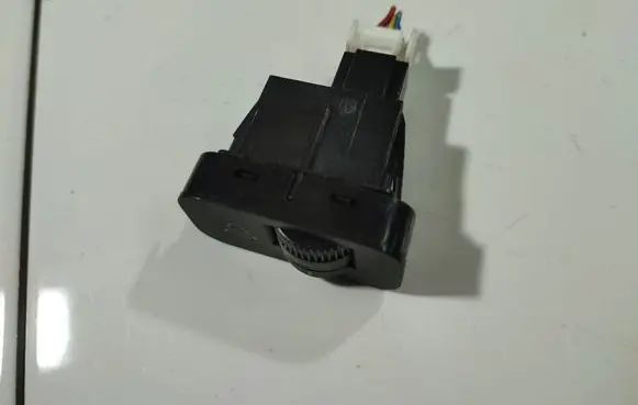 Honda Jazz Headlight level height control switch M20010