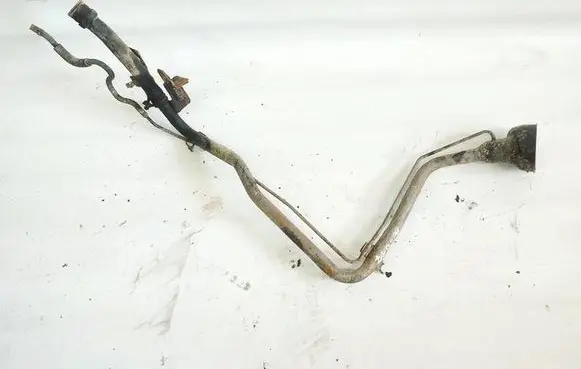 Fuel tank filler neck pipe