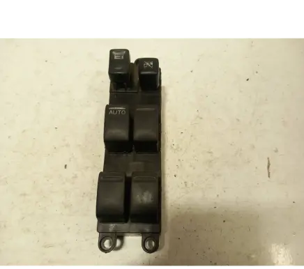 Nissan X-Trail T30 Electric window control switch