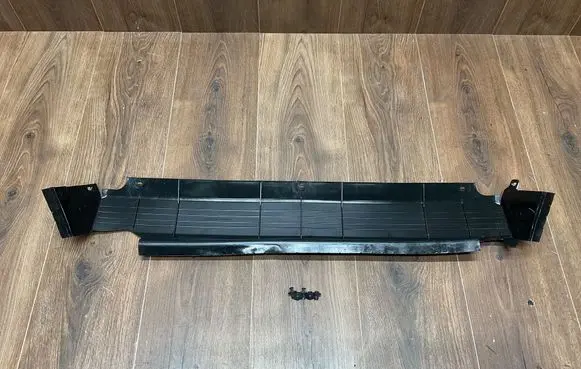 Mercedes-Benz SL R129 Radiator trim 1295050788