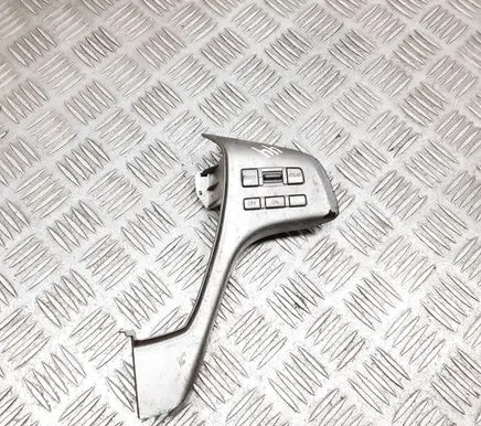 Mazda 6 Steering wheel buttons/switches 17112007 03744420