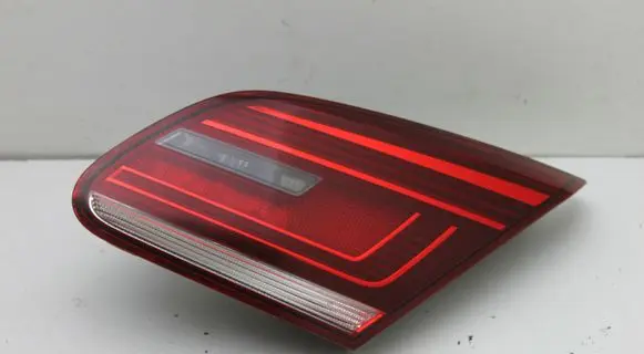 Volkswagen PASSAT CC Tailgate rear/tail lights 3C8945308T