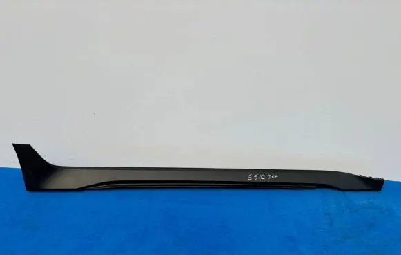 Audi A4 S4 B9 8W Sill 4P0853856