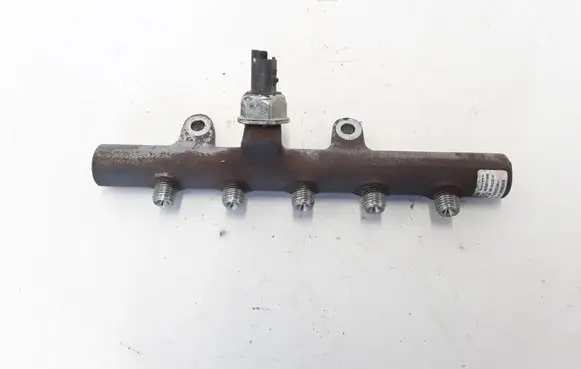 Fuel main line pipe